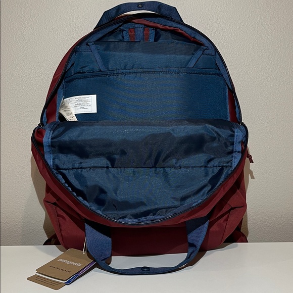 NWT Patagonia Atom Tote Pack 20L - Sequoia Red main image 10